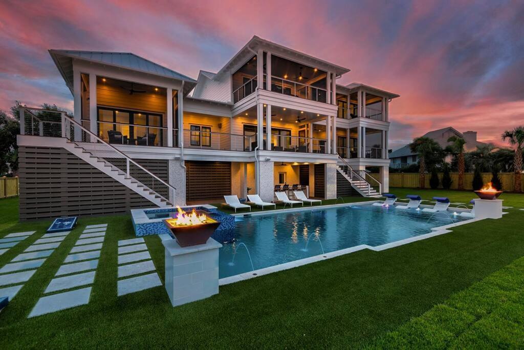 New Waterfront Home With Deep Water Dock Isle of Palms Exterior photo
