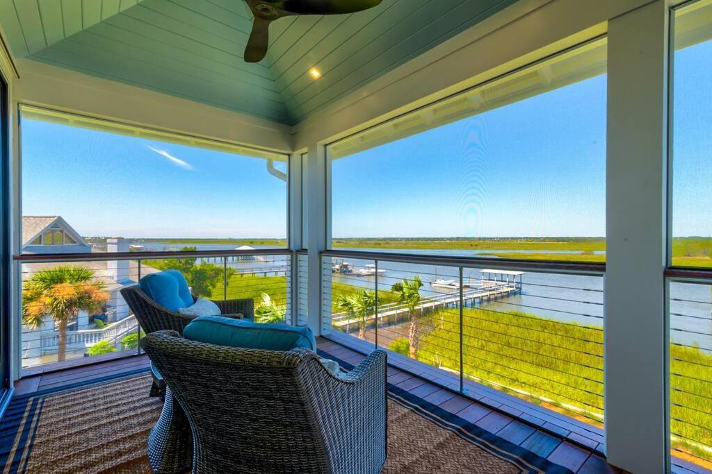 New Waterfront Home With Deep Water Dock Isle of Palms Exterior photo